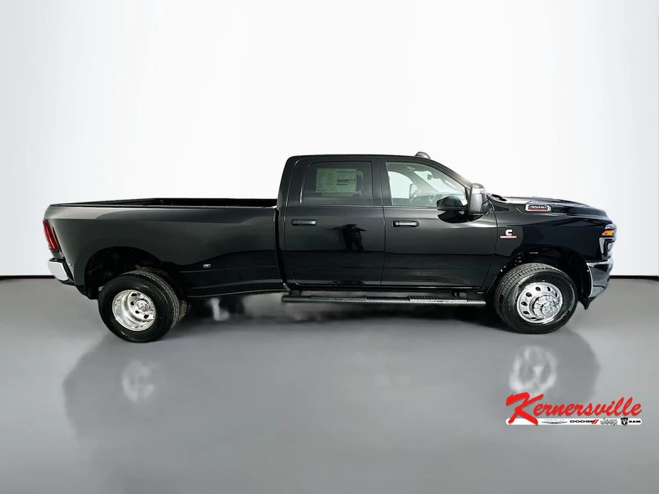 2026 Ram 3500 - Image 8 of 21
