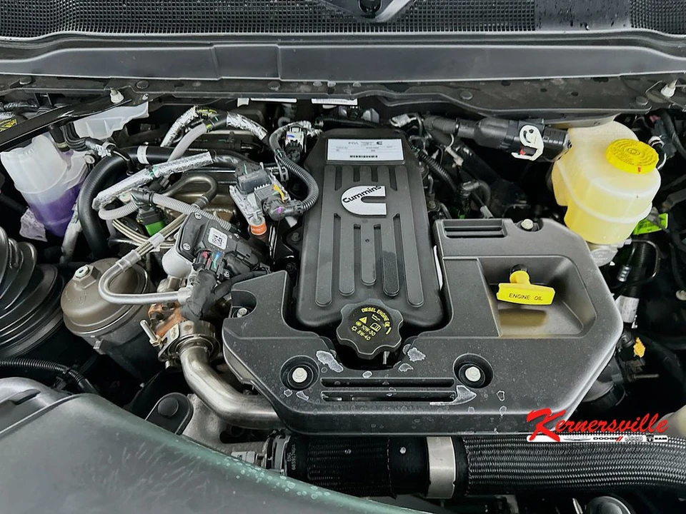 2026 Ram 3500 - Image 17 of 21