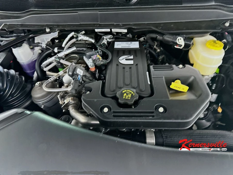 2026 Ram 3500 - Image 18 of 21