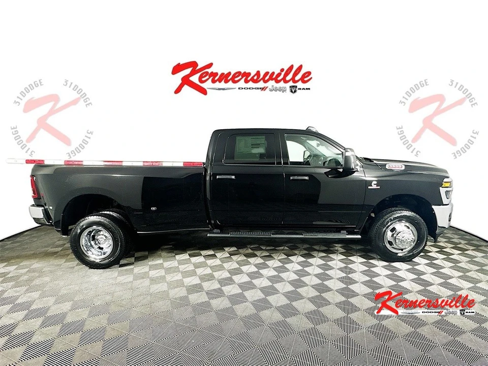 2026 Ram 3500 - Image 8 of 21