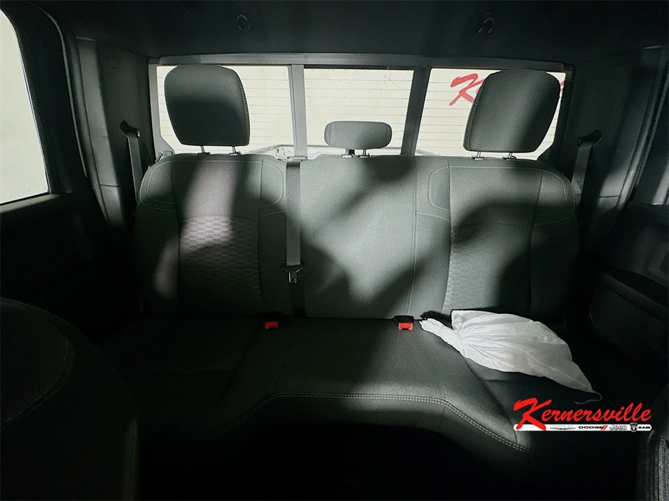 2026 Ram 3500 - Image 10 of 20