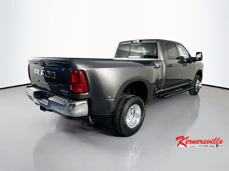 2026 Ram 3500 - Image 7 of 21