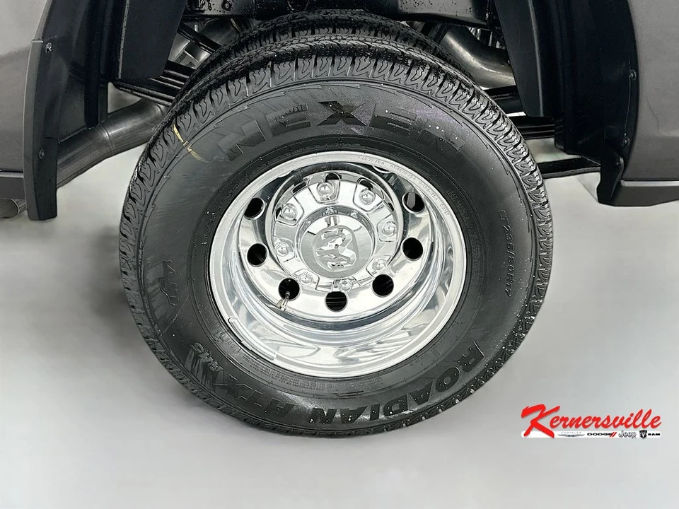 2026 Ram 3500 - Image 16 of 21
