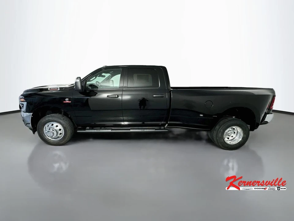 2026 Ram 3500 - Image 4 of 22