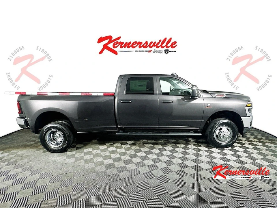2026 Ram 3500 - Image 8 of 12