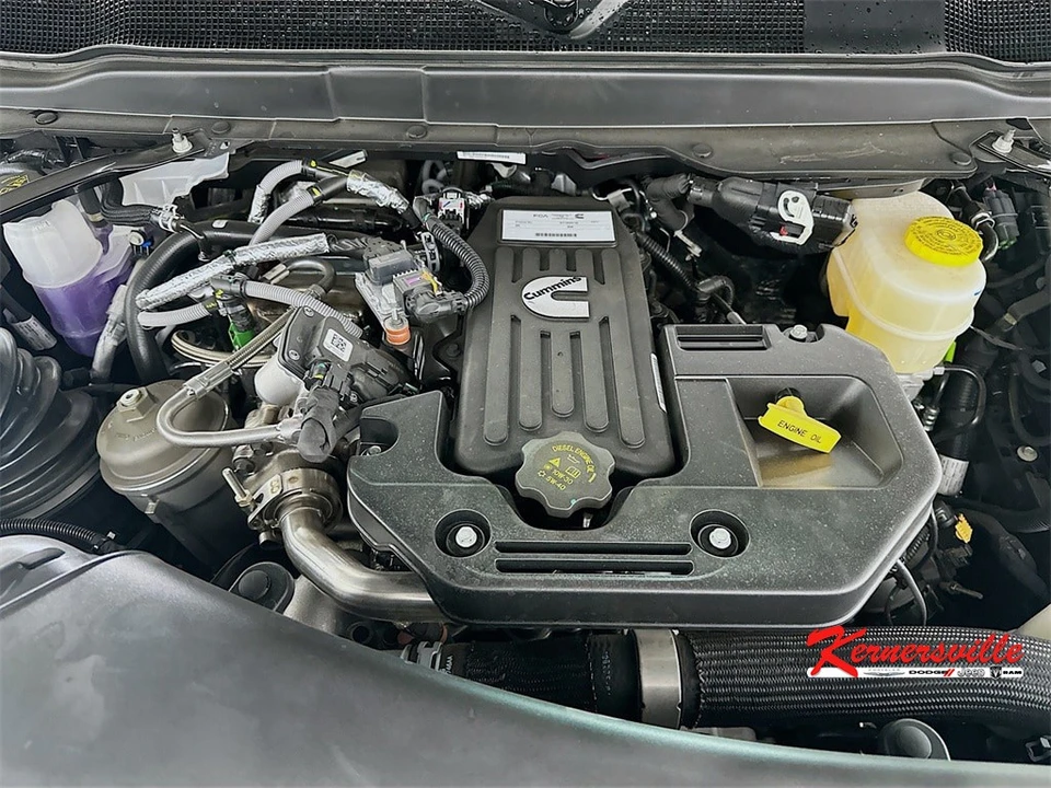 2026 Ram 3500 - Image 18 of 21