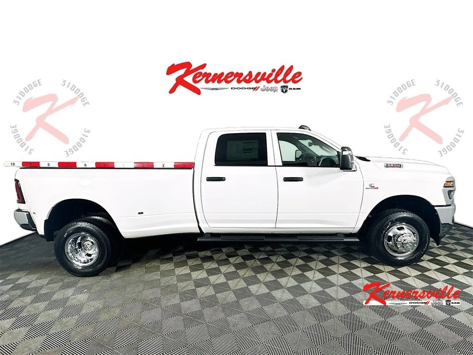2026 Ram 3500 - Image 8 of 20