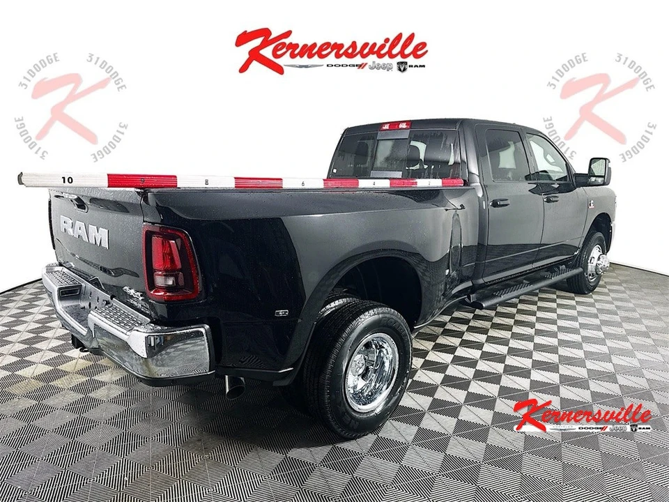 2026 Ram 3500 - Image 7 of 21