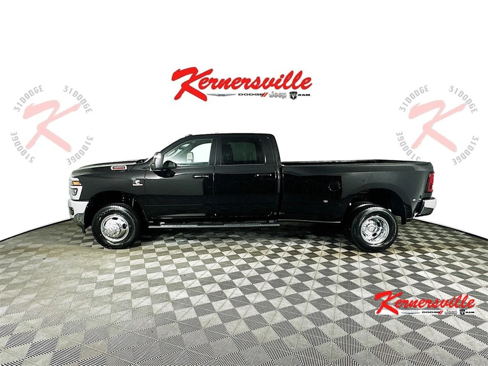 2026 Ram 3500 - Image 4 of 21