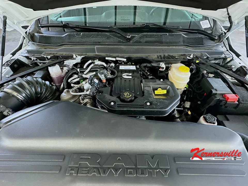 2026 Ram 3500 - Image 17 of 21