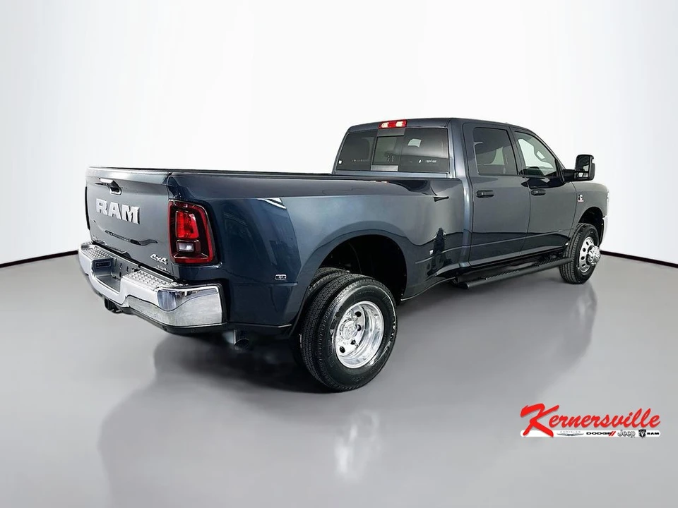 2026 Ram 3500 - Image 7 of 20