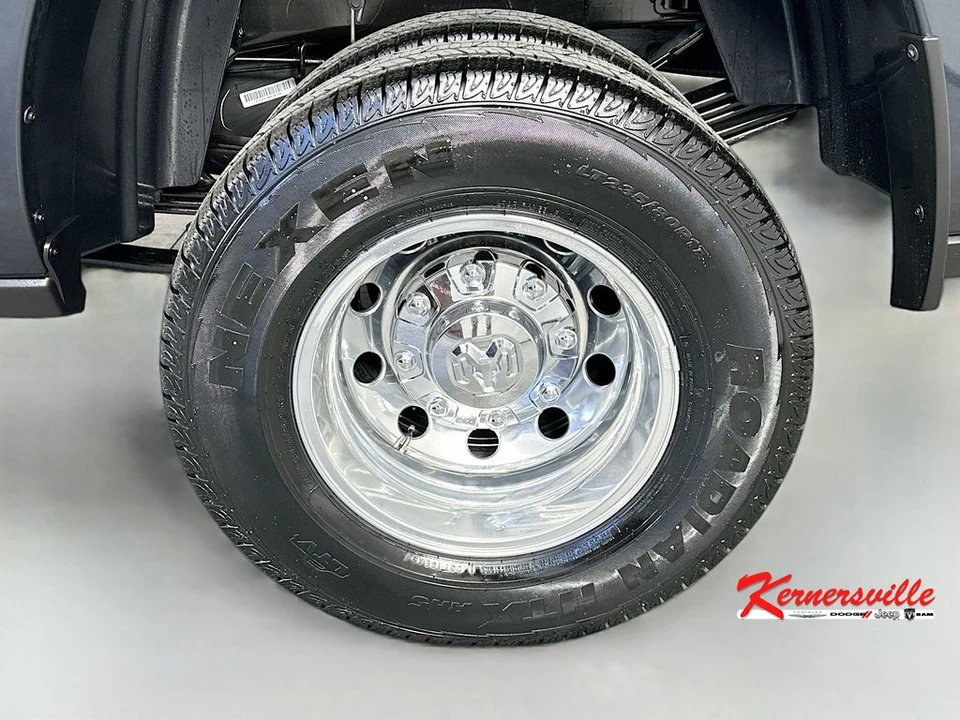 2026 Ram 3500 - Image 16 of 20