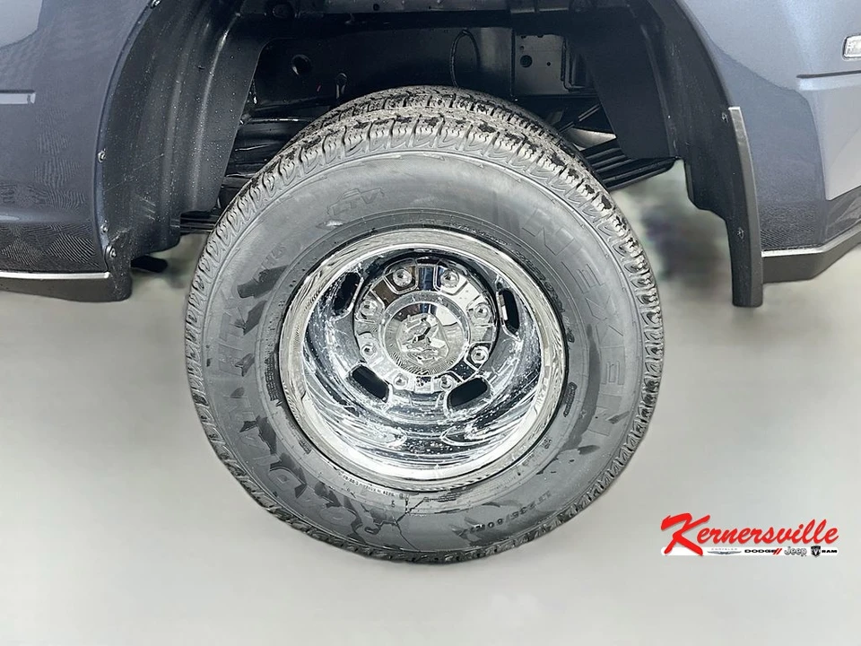 2026 Ram 3500 - Image 17 of 21