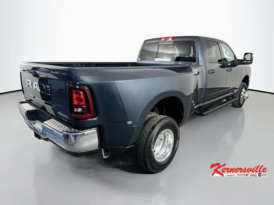 2026 Ram 3500 - Image 7 of 21