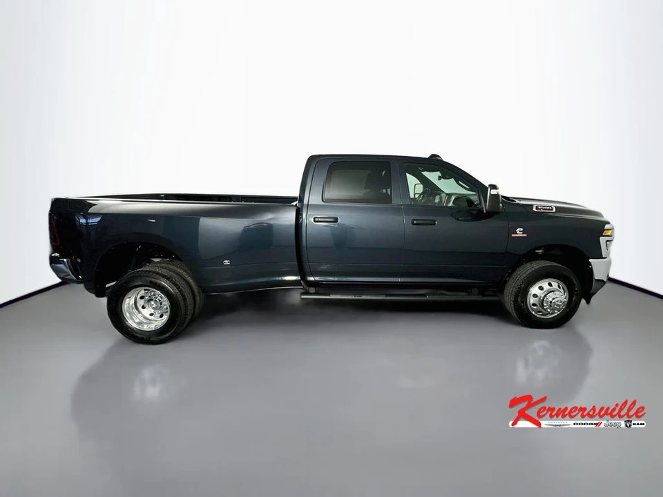 2026 Ram 3500 - Image 8 of 21