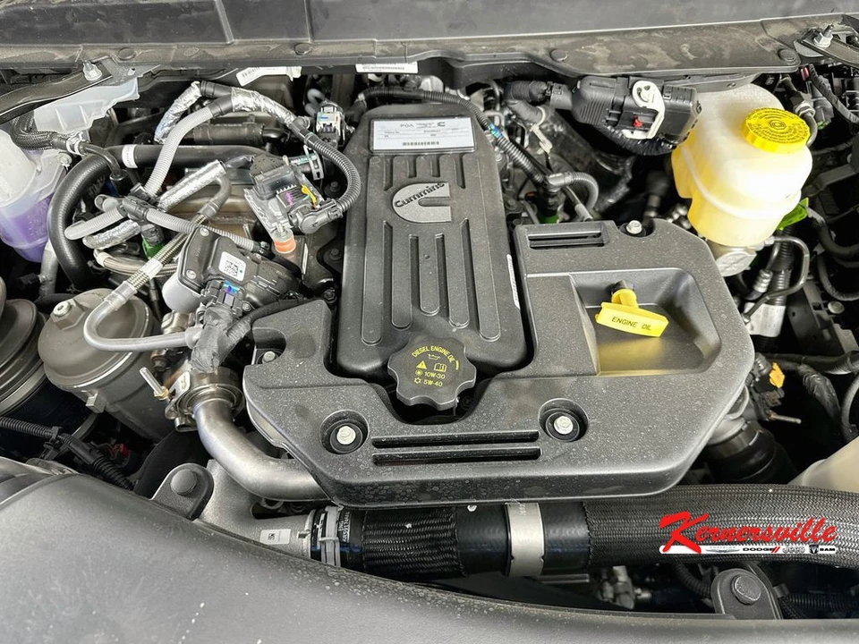2026 Ram 3500 - Image 18 of 21