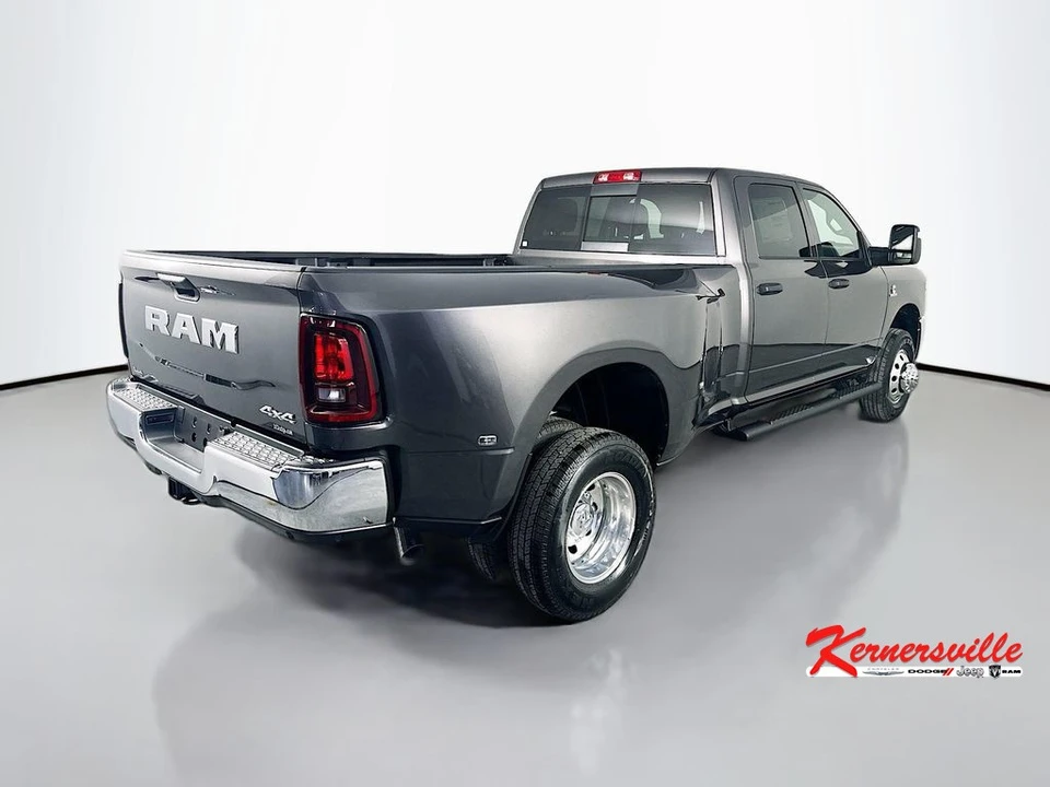 2026 Ram 3500 - Image 7 of 21