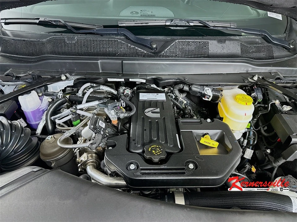 2026 Ram 3500 - Image 18 of 21