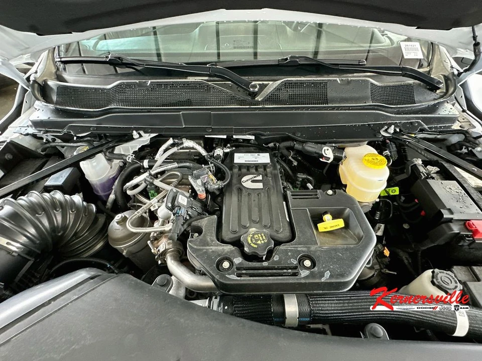 2026 Ram 3500 - Image 17 of 21