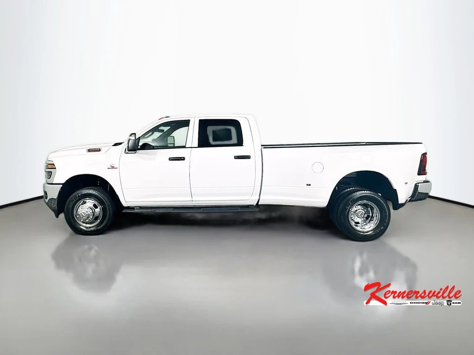 2026 Ram 3500 - Image 4 of 12