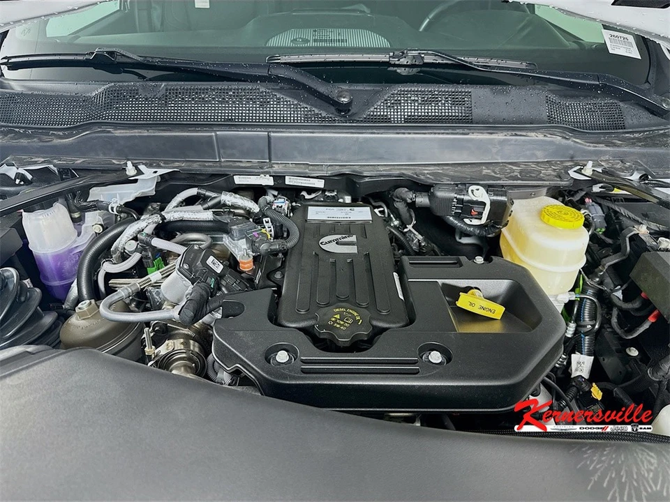 2026 Ram 3500 - Image 17 of 20