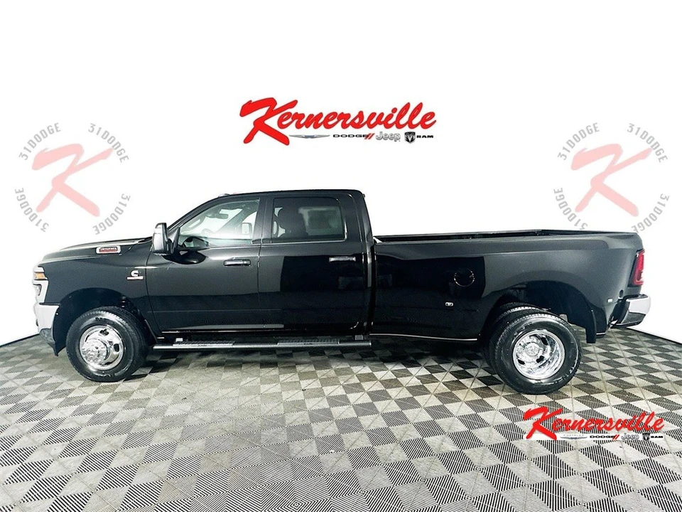 2026 Ram 3500 - Image 4 of 12