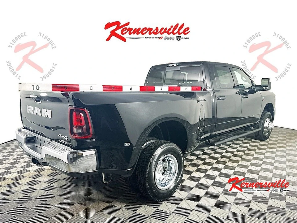 2026 Ram 3500 - Image 7 of 12