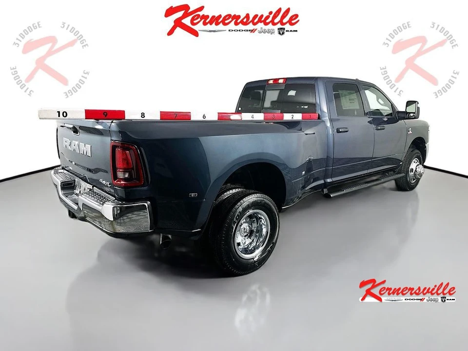 2026 Ram 3500 - Image 8 of 12