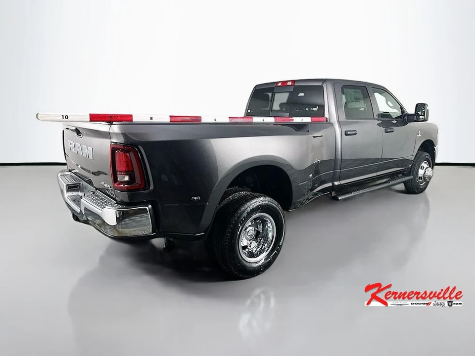 2026 Ram 3500 - Image 7 of 12