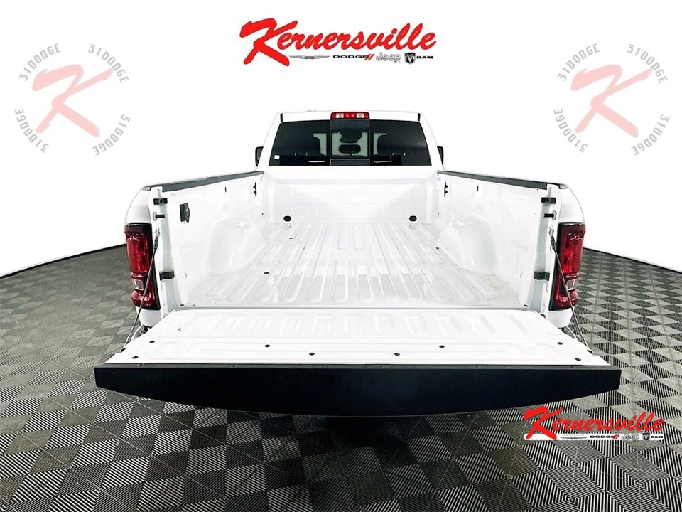 2026 Ram 3500 - Image 16 of 21