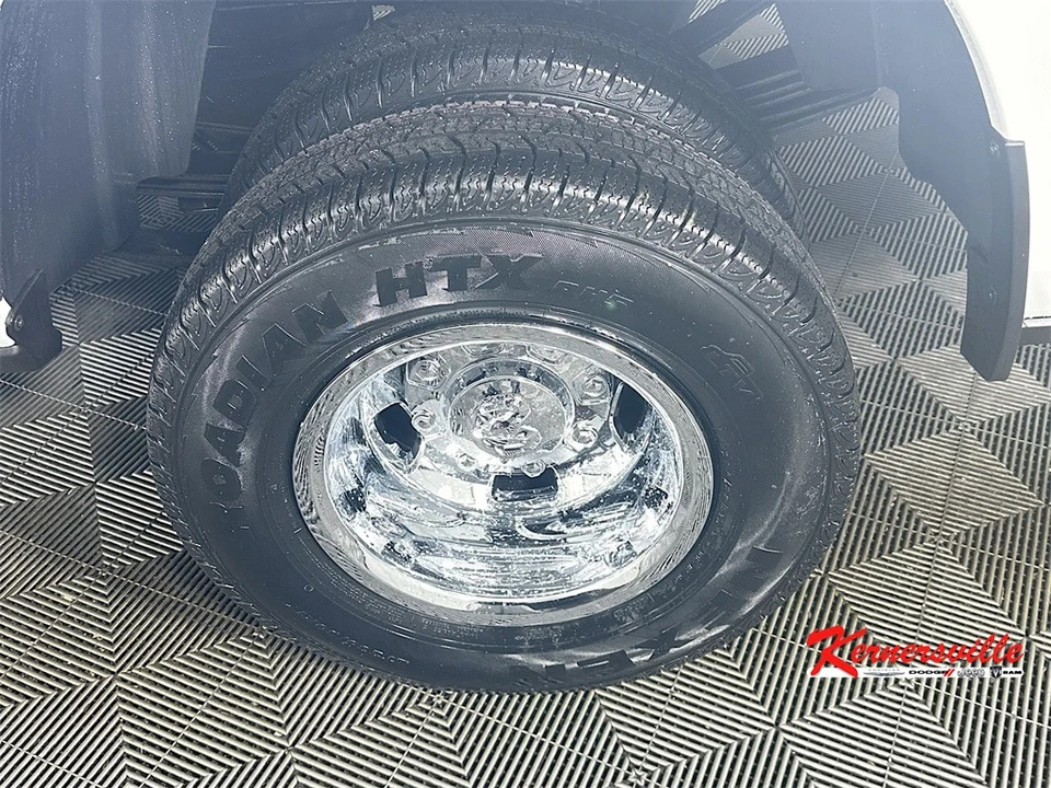 2026 Ram 3500 - Image 16 of 20