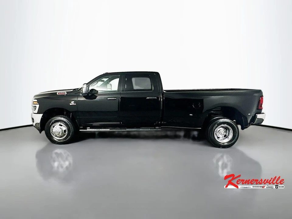 2026 Ram 3500 - Image 4 of 12