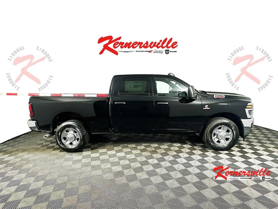 2026 Ram 3500 - Image 8 of 21