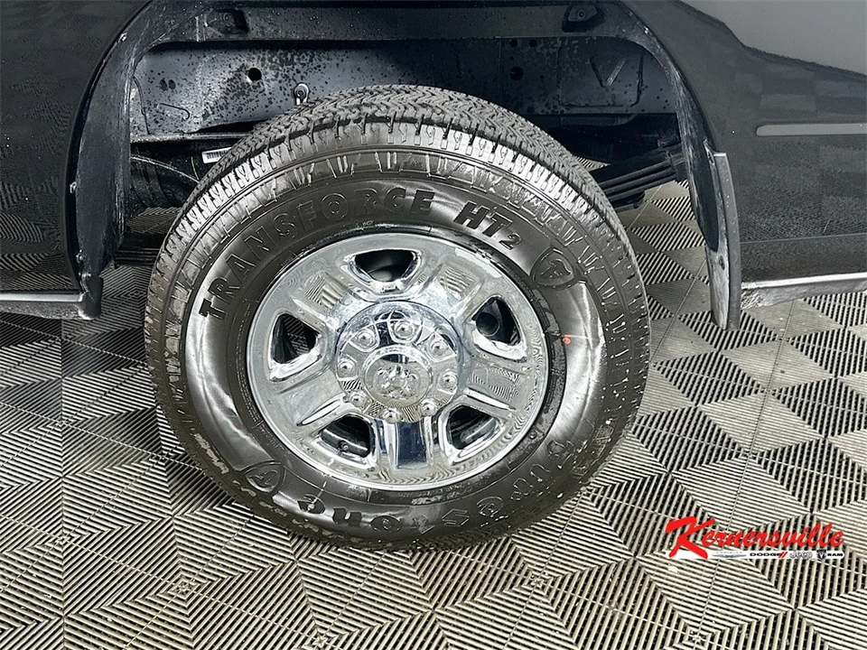 2026 Ram 3500 - Image 17 of 21
