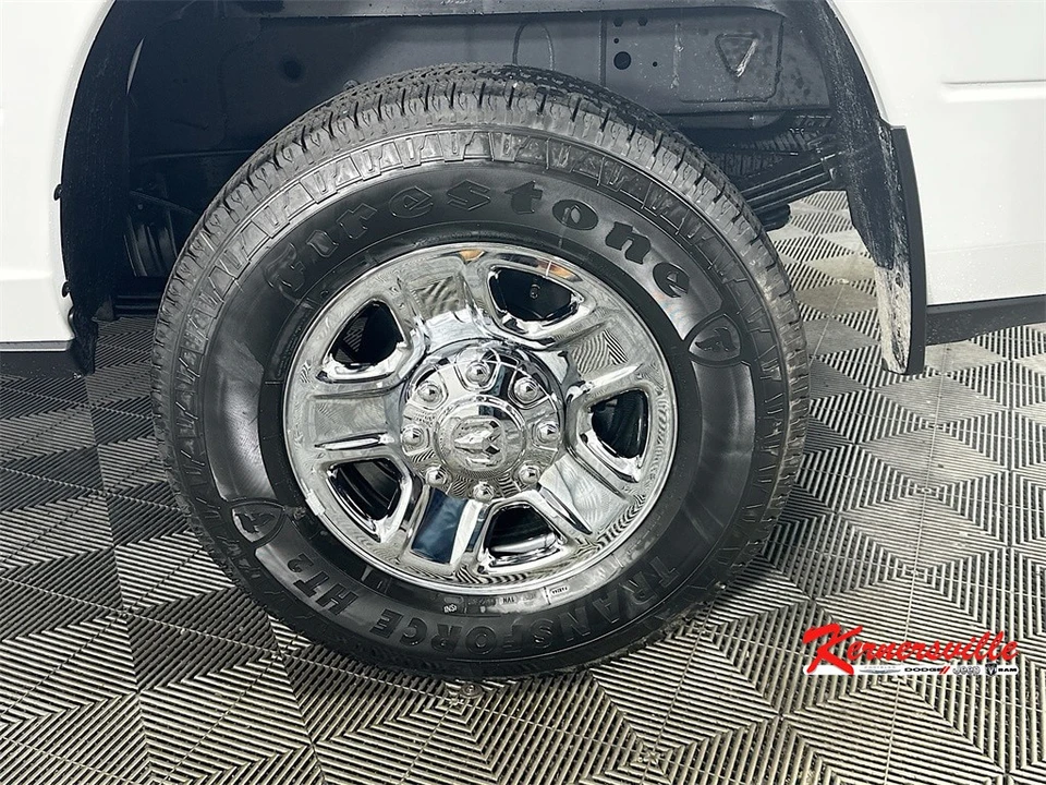 2026 Ram 3500 - Image 17 of 21