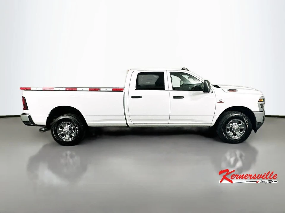 2026 Ram 3500 - Image 8 of 12