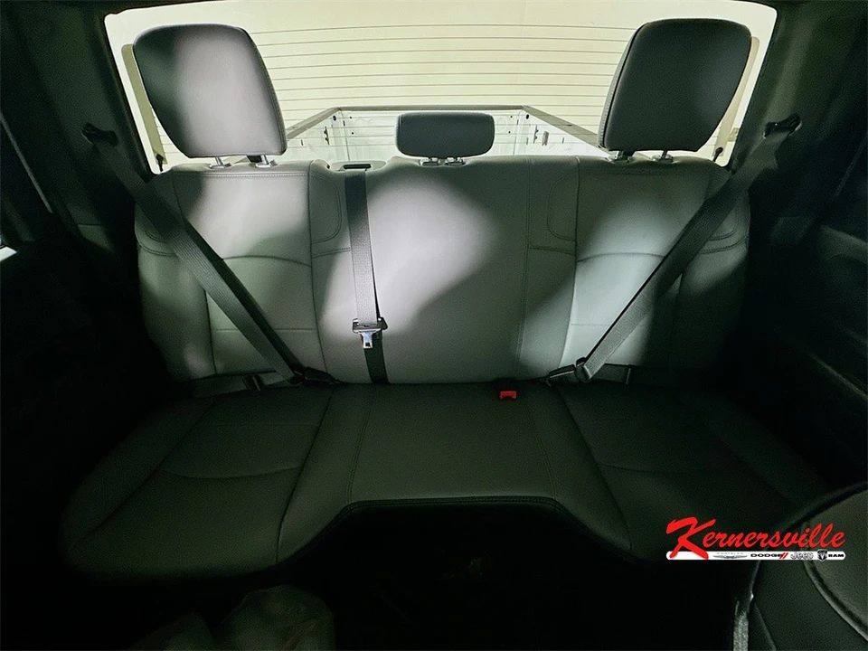 2026 Ram 3500 - Image 10 of 21