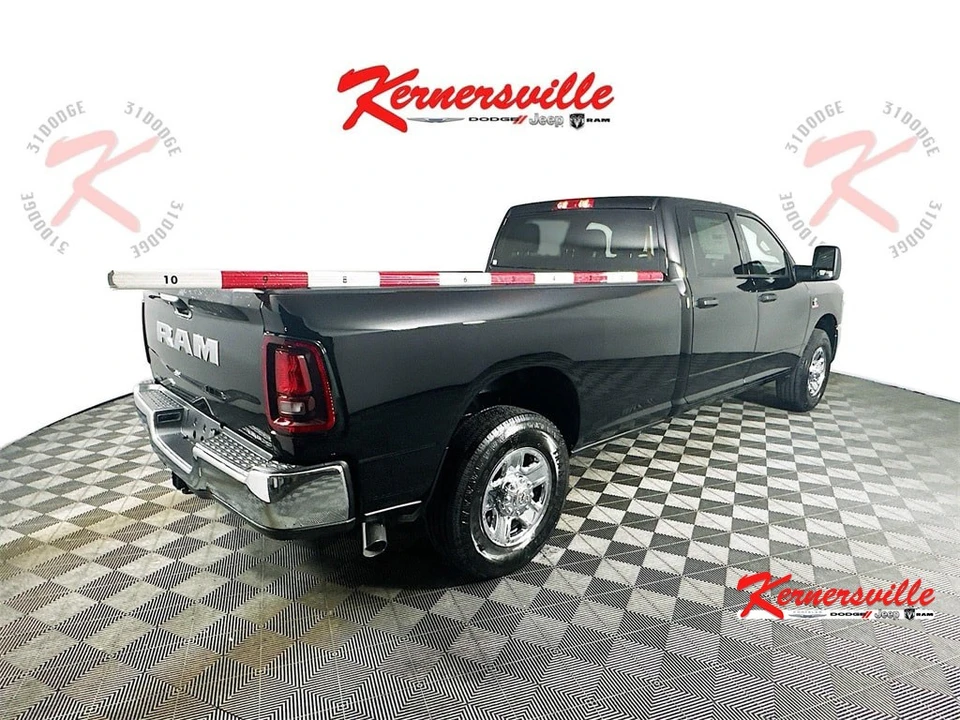 2026 Ram 3500 - Image 7 of 21