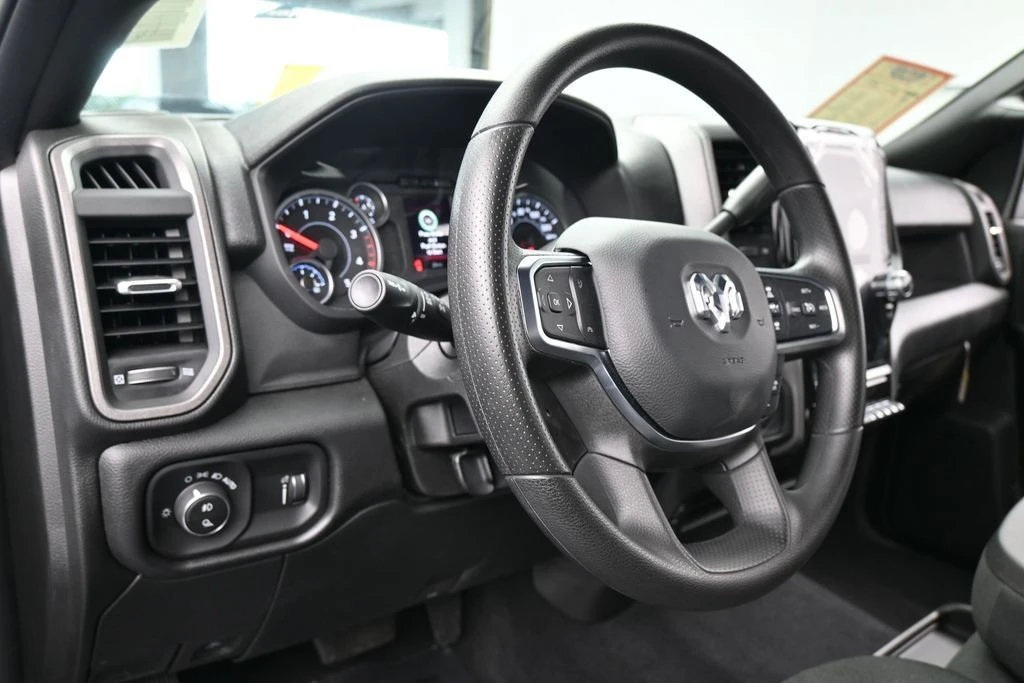 2026 Ram 3500 - Image 14 of 31