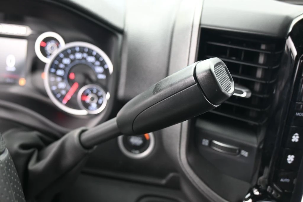2026 Ram 3500 - Image 22 of 31