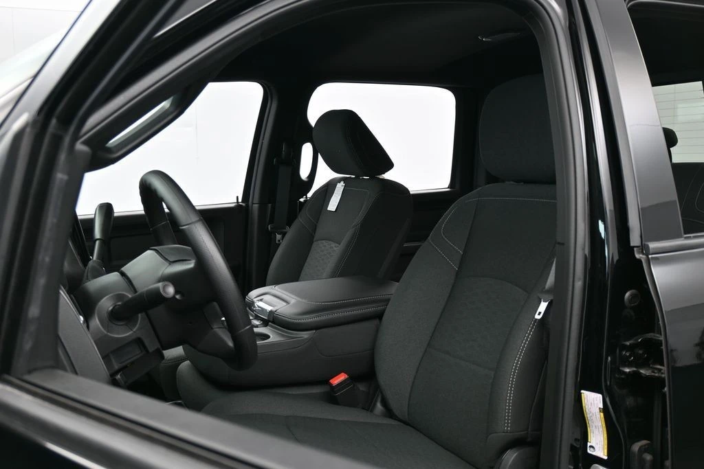 2026 Ram 3500 - Image 10 of 31