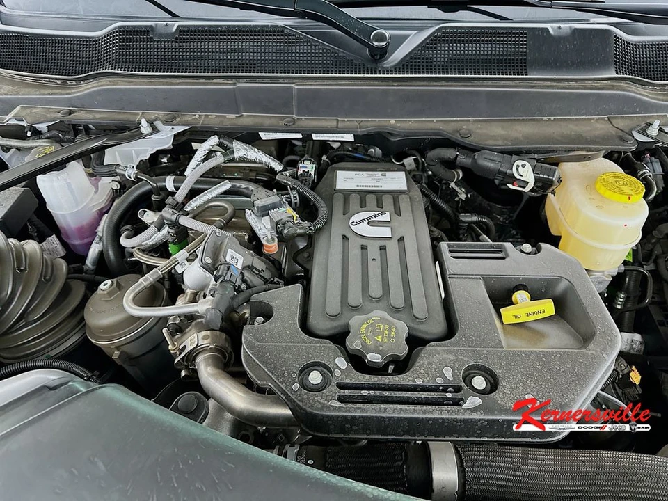 2026 Ram 3500 - Image 18 of 21