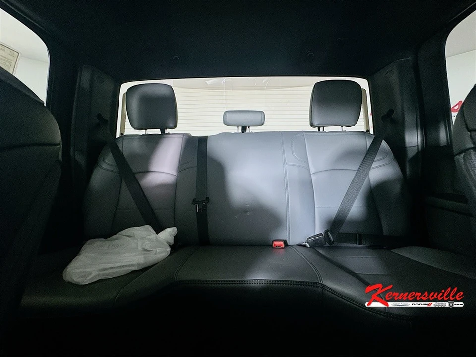 2026 Ram 3500 - Image 10 of 20