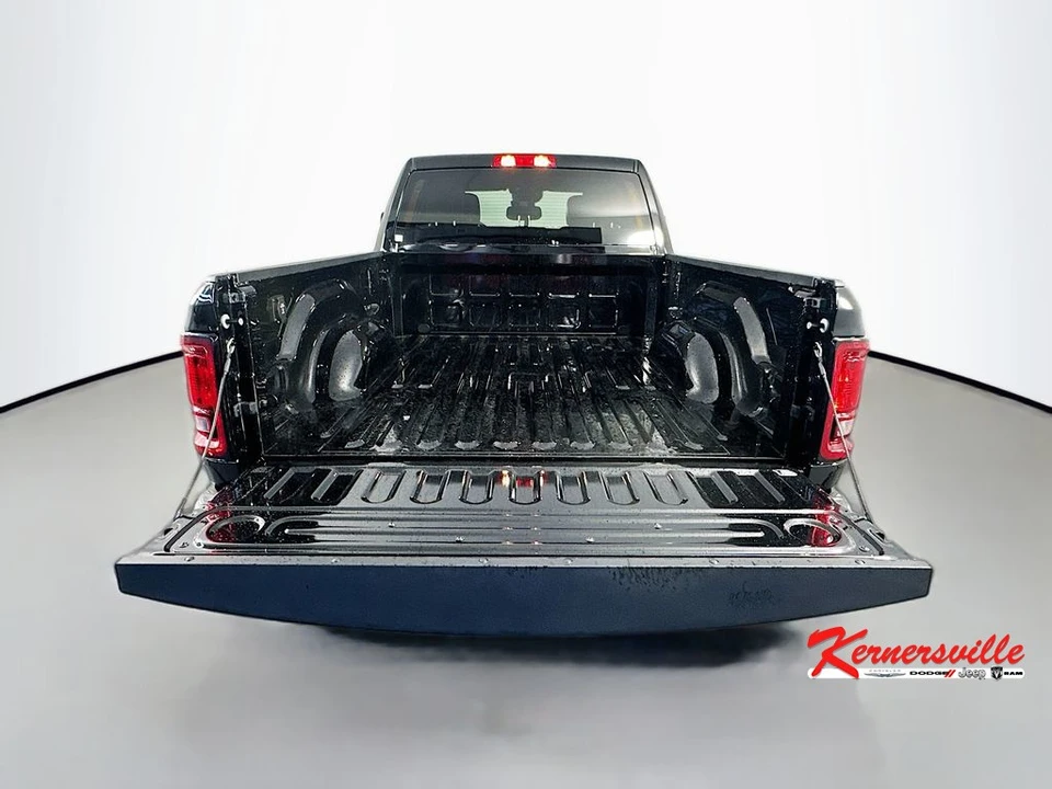 2026 Ram 3500 - Image 16 of 21