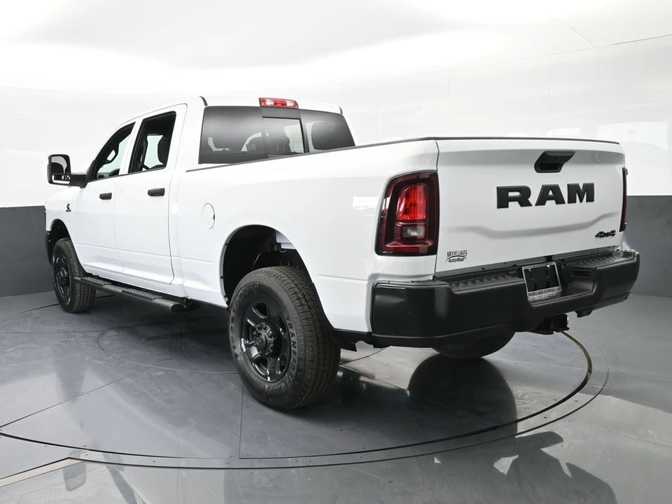 2026 Ram 3500 - Image 4 of 31