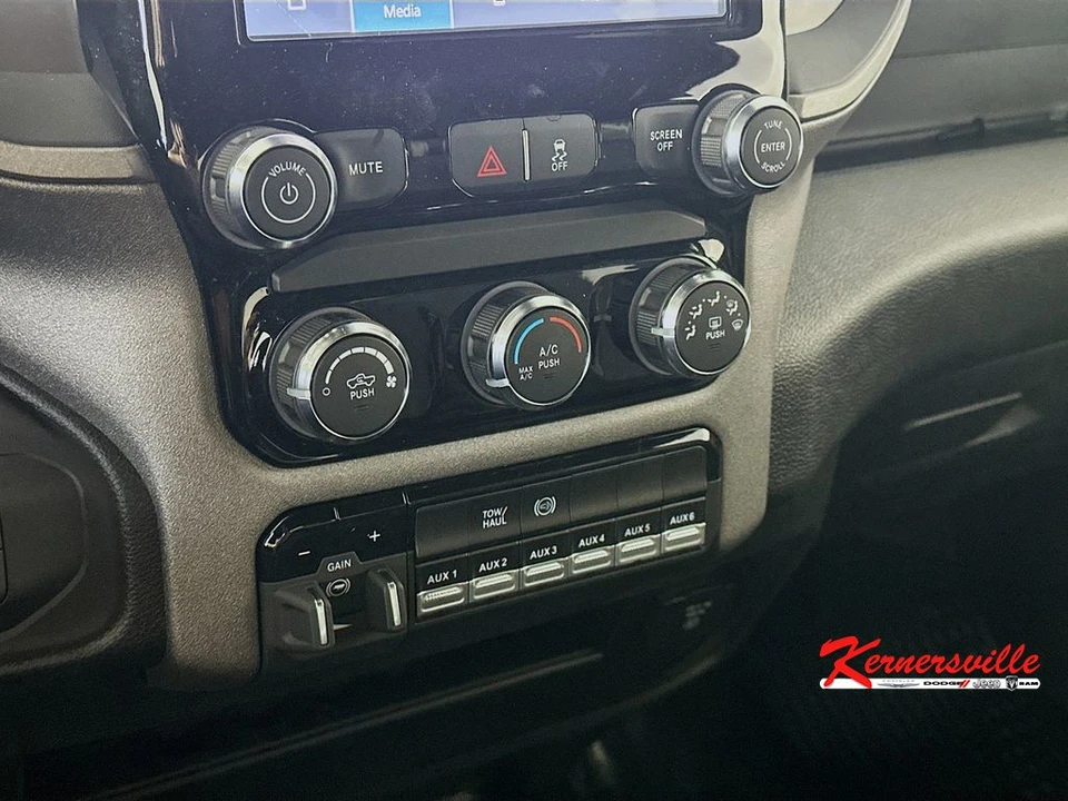 2026 Ram 3500 - Image 14 of 20