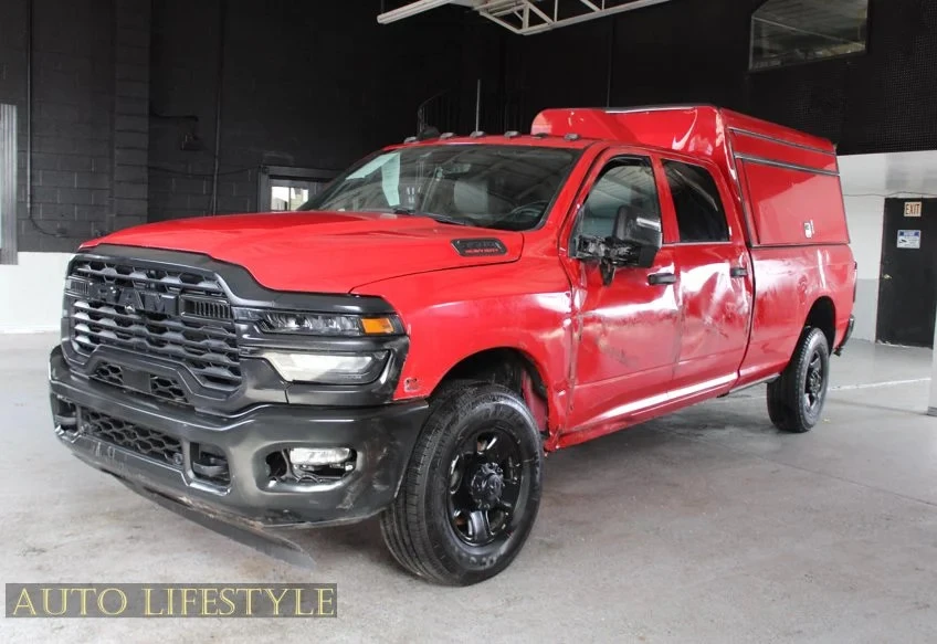 2026 Ram 3500 - Image 4 of 31