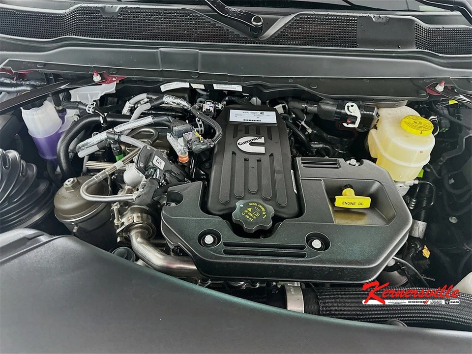 2026 Ram 3500 - Image 18 of 21