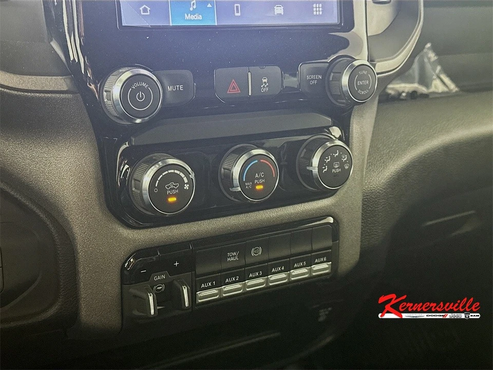2026 Ram 3500 - Image 15 of 21