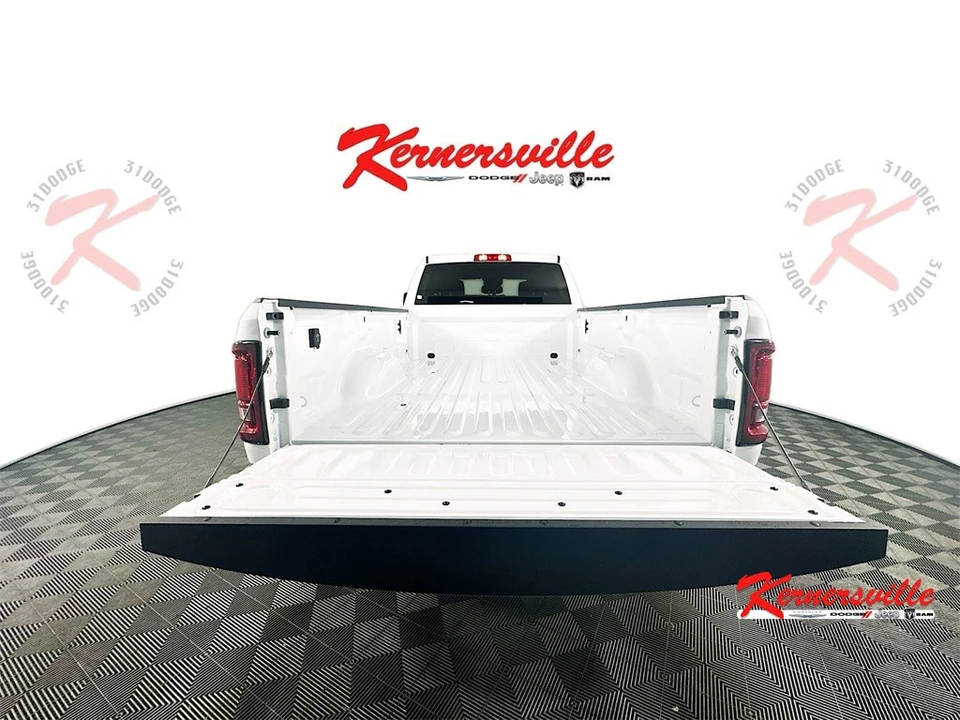 2026 Ram 3500 - Image 15 of 20
